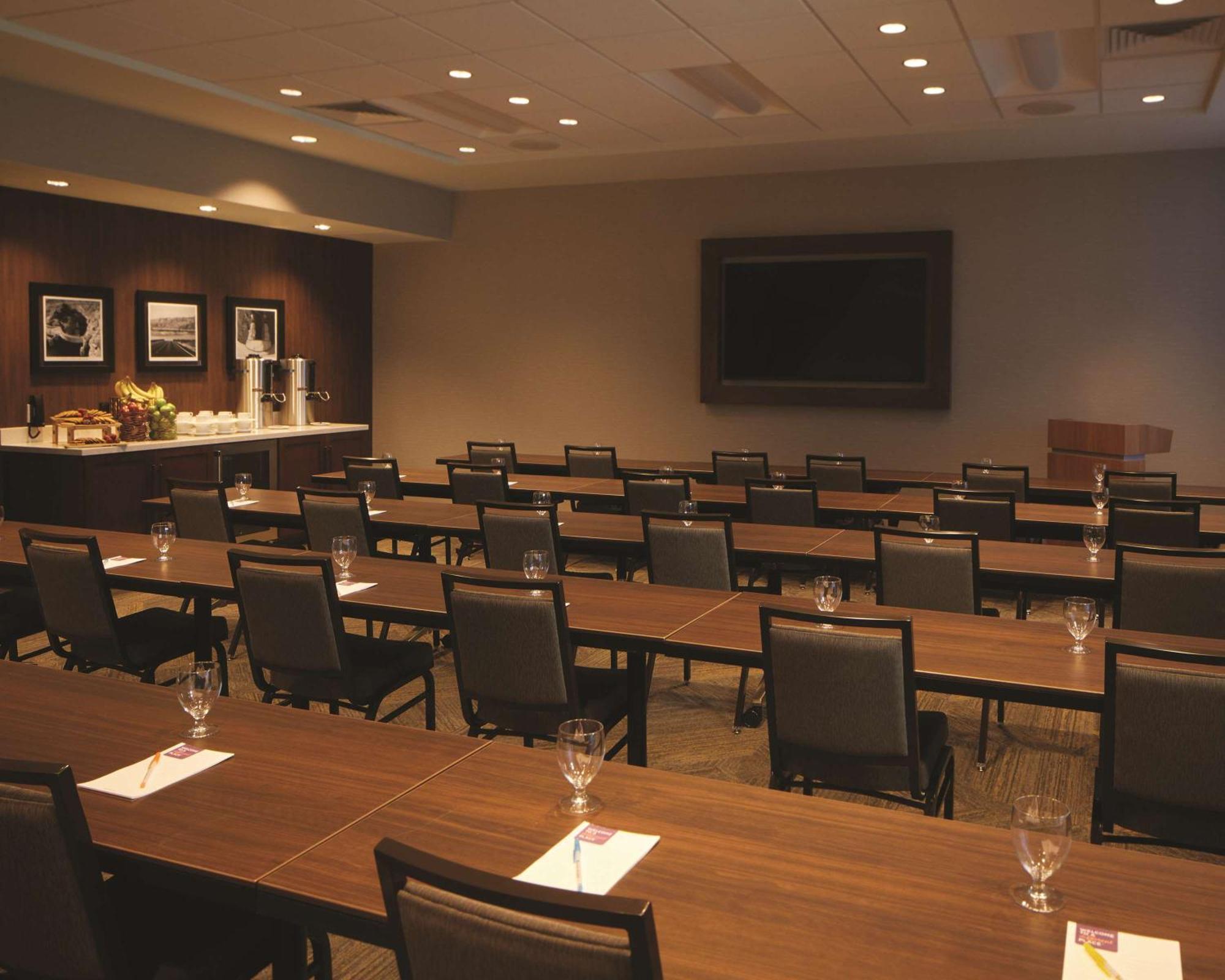 Hyatt Place Las Vegas At Silverton Village Zewnętrze zdjęcie