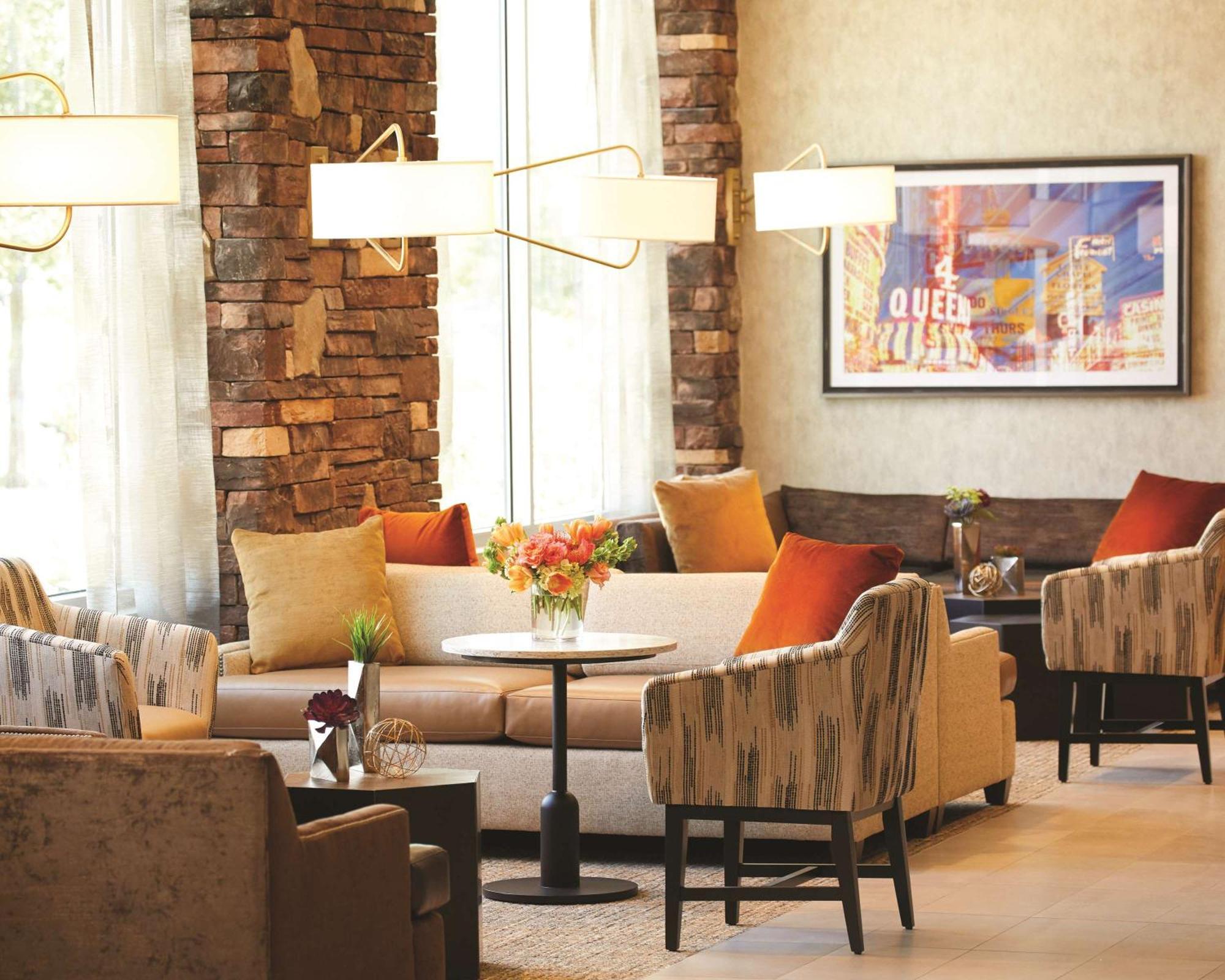 Hyatt Place Las Vegas At Silverton Village Zewnętrze zdjęcie